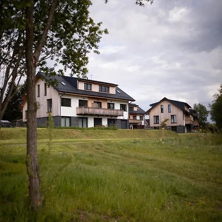 Apartman Se Soukromou Zahradou U Brehu Lipna