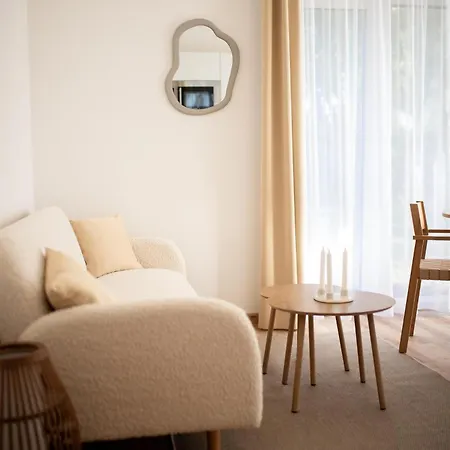 Apartman Se Soukromou Zahradou U Brehu Lipna