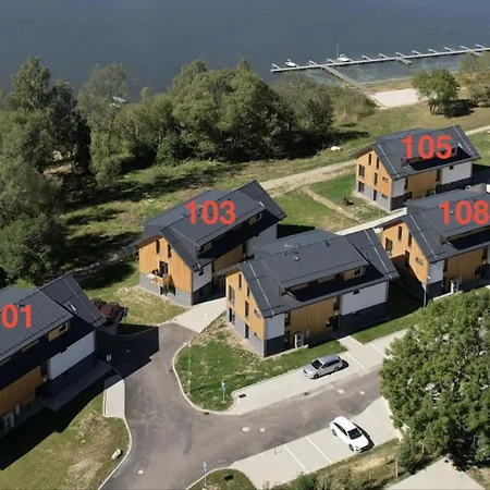 Male Lipno 1013