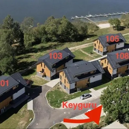 Male Lipno 1013